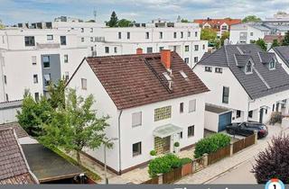 Mehrfamilienhaus kaufen in 82008 Unterhaching, FIRSTPLACE – Top-Rendite! Flexibel nutzbares Mehrfamilienhaus mit 3 Einheiten in Unterhaching