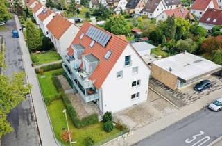 Wohnung kaufen in 30982 Pattensen, Mit eigenem Garten: Sanierte 3-Zimmer-Wohnung mit großzügiger Terrasse im sanierten Mehrfamilienhaus