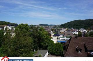 Wohnung kaufen in 35745 Herborn, Bezugsfertig: Exklusive Maisonette-Wohnung mit einzigartiger Dachterrasse und Ausblick in Herborn