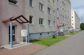 Wohnung mieten in Doktor-Senst Straße, 03119 Welzow, Wohnung in ruhiger Lage mit Balkon