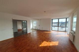 Penthouse mieten in Am Bahnhof 4-12, 57072 Siegen, Renovierte Penthouse-Wohnung mit Dachterrasse - Innenstadt