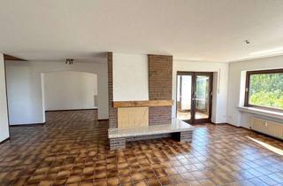 Wohnung kaufen in 57627 Hachenburg, Großzügige Maisonette-Wohnung mit Balkon und tollem Wohnstudio - In ruhiger Lage von Hachenburg!