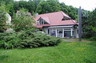 Haus kaufen in 76889 Birkenhördt, Großzügiges , helles Landhaus am Rand des Pfälzer Waldes + schöne Wohneinheit im DG