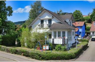 Einfamilienhaus kaufen in 79297 Winden, Attraktives Einfamilienhaus mit Einliegerwohnung in verkehrsberuhigter Lage