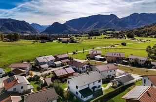 Wohnung kaufen in 83334 Inzell, Exklusive Dachgeschosswohnung mit atemberaubendem Panoramablick in den Alpen