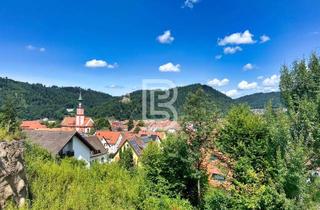 Villa kaufen in 79183 Waldkirch, Stilvolle Architektenvilla mit vier Schlafzimmern und großem Garten in Hanglage mit Traumausblick