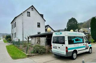 Mehrfamilienhaus kaufen in 42799 Leichlingen, Vielseitig nutzbares Ein- bis Mehrfamilienhaus mit Bauland