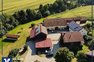 Bauernhaus kaufen in 94086 Bad Griesbach, Hier gehen Träume in Erfüllung: Hochwertig renovierter Vierseithof!