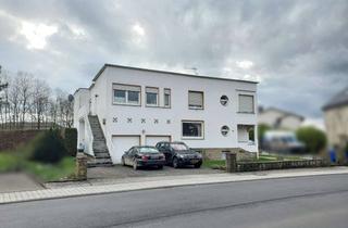 Haus kaufen in Bitburger Straße 45, 54634 Bitburg, Seltene Gelegenheit, 2FH von Privat, bis zu 6% Rendite möglich