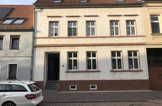 Wohnung mieten in Dessauer Str., 06385 Aken, Preiswerte 3-Raum-EG-Wohnung mit Terasse in Aken (Elbe)