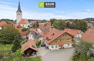 Haus kaufen in 88260 Argenbühl, Zweifamilienhaus auf einzigartigem Grundstück am Dorfweiher in Ratzenried! Kein Denkmalschutz!