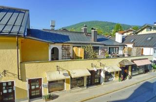 Wohnung kaufen in 83684 Tegernsee, ALTBAUWOHNUNG mit großzügiger Terrasse ~ zentral im Ort TEGERNSEE gelegen