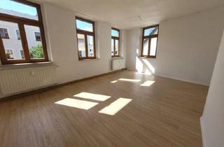 Wohnung mieten in 08107 Kirchberg, 3-Zimmer-Wohnung mit neuer Einbauküche in Kirchberg/Sa. zu vermieten!