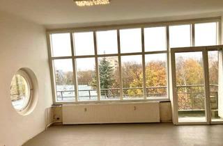 Loft kaufen in Heilmannring 57D, 13627 Charlottenburg, Helle, loftartige Dachgeschosswohnung in Charlottenburg mit Balkon