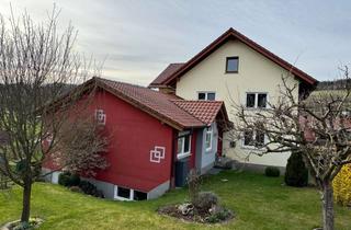 Mehrfamilienhaus kaufen in 36115 Hilders, Bezauberndes Mehrfamilienhaus in Hilders mit Blick in die Rhön