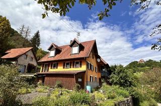 Einfamilienhaus kaufen in 74542 Braunsbach, REIZVOLLES LANDHAUS IN IDYLLISCHER LAGE MIT GARAGENGEBÄUDE