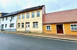 Mehrfamilienhaus kaufen in 18195 Tessin, Stadthaus / Mehrfamilienhaus mit Carportanlage, Garagen in zentraler Lage