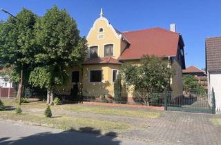 Haus kaufen in 39524 Klietz, Stilvolle Hofanlage in Elbenähe