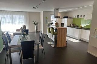 Wohnung kaufen in 66740 Saarlouis, von Privat *** 125 qm helle, luxuriöse Eigentumswohnung mit Balkon