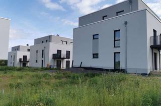 Anlageobjekt in Libellenweg 15, 35085 Ebsdorfergrund, Profitables Anlageobjekt im Generationenpark - Mehrfamilienhaus mit 5 Wohneinheiten - Neubau!