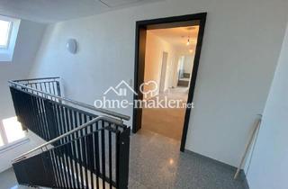 Wohnung mieten in 87700 Memmingen, Erstbezug mit Balkon: Stilvolle 3-Zimmer-Dachgeschosswohnung in Memmingen / Steinheim