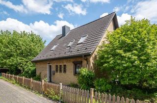 Einfamilienhaus kaufen in 22869 Schenefeld, westimmobilien: Zentrale Lage mit Sonnengarten… Einfamilienhaus mit viel Potenzial
