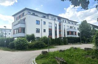 Wohnung kaufen in 91058 Erlangen, Exklusive Erdgeschoss-Wohnung mit großem Garten in hervorragender Lage!