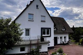 Einfamilienhaus kaufen in 31619 Binnen, Toll saniertes Einfamilienhaus mit Einliegerwohnungen in Bühren, sehr großer Garten, teilvermietet