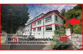 Wohnung kaufen in 78132 Hornberg, Charmante 4-Zimmer-Wohnung mit Garten/Freisitz