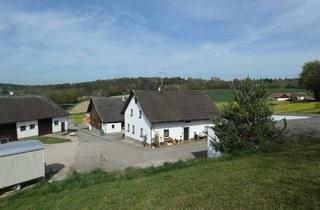 Immobilie kaufen in 84061 Ergoldsbach, Hofstelle in Alleinlage mit herrlichem Ausblick