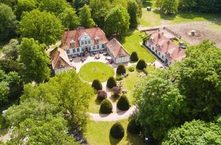 Villa kaufen in 19306 Neustadt-Glewe, Einzigartiges Anwesen: Historisch, exklusiv und romantisch, Villa auf 28.000m² Parkgrundstück