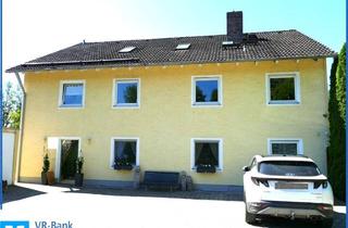 Wohnung kaufen in 85614 Kirchseeon, ETW IN ANLAGE MIT NUR 3 Wohneinheiten!4-Zimmer-Wohnung mit Balkon und Gartenanteil!