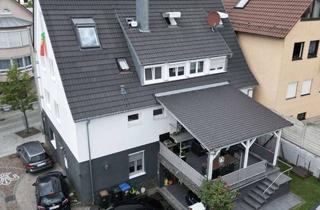 Mehrfamilienhaus kaufen in 72800 Eningen, Stilvolles Mehrfamilienhaus mit Potential in Zentraler Lage