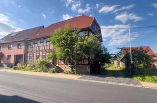 Haus kaufen in 98663 Gompertshausen, Fachwerkhaus mit großem Hofareal und Ausbaupotenzial in Gompertshausen