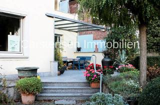Wohnung kaufen in 41063 Mönchengladbach, BARRIEREARME, MODERNISIERTE EG-WOHNUNG MIT GARTEN ZUR ALLEINNUTZUNG