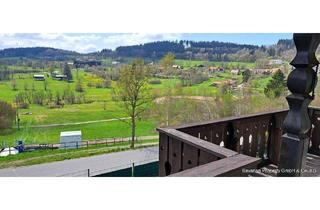 Haus kaufen in 94379 Sankt Englmar, 4,2 % Rendite! Haus mit 4 Wohneinheiten in traumhafter Aussichtslage von St. Englmar zu verkaufen!