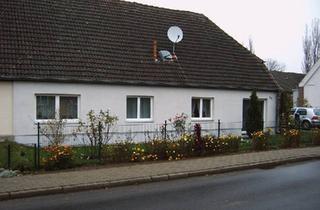 Haus kaufen in 17179 Gnoien, Gnoien - DHH: ca. 110qm Wohnfläche im Erdgeschoß (kein Treppensteigen)