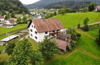 Haus kaufen in 77728 Oppenau, Großzügiges Zweifamilienhaus in schöner Ortsrandlage von Oppenau !