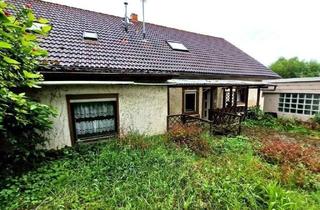 Bauernhaus kaufen in 66399 Mandelbachtal, Freistehendes Bauernhaus / mit kleinem Garten / Garage Mandelbachtal OT