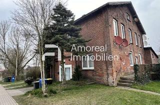 Anlageobjekt in 25704 Nindorf, Nindorf | Klassisches Mehrfamilienhaus mit drei Wohneinheiten und großzügigem Grundstück