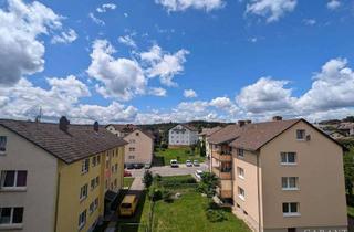 Wohnung kaufen in 79848 Bonndorf, Schöne 4 Zimmer-DG-Wohnung in zentraler Lage von Bonndorf