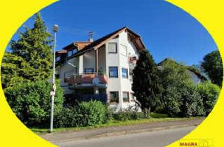 Wohnung kaufen in 78664 Eschbronn, Eschbronn - Eschbronn-Mariazell Lichtdurchflutete 3,5-Zimmer-Wohnung mit Balkon und Garage