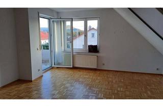 Wohnung mieten in 73230 Kirchheim, 2,5-Zi-Dachgeschosswohnung mit Balkon73230 Kirchheim unter Teck