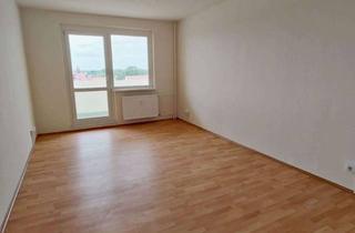 Wohnung mieten in Ernst-Thälmann-Straße, 04571 Rötha, Sanierte 2-Raumwohnung mit großem Wohnzimmer + Laminat + Balkon + EBK