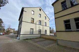 Wohnung kaufen in 99894 Friedrichroda, Friedrichroda - WOHLFÜHLOASE MIT TRAUMHAFTER AUSSICHT