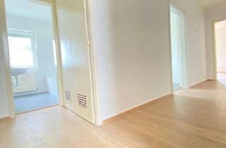 Wohnung mieten in Birkenstraße 22, 59909 Bestwig, ***Sehr ruhige Lage am Waldrand – FAMILIEN AUFGEPASST*** Sehr helle 4-Zimmer-Wohnung mit Balkon