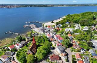 Wohnung mieten in 18573 Altefähr, Stilvolle 3 Zi. WE mit Seeblick - Terrasse & Balkon - Rügen Seebad Altefähr -Mieten o. Kaufen?