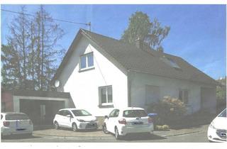 Einfamilienhaus kaufen in 66265 Heusweiler, Heusweiler - Freistehends Einfamilienhaus am Ende einer Sackgasse