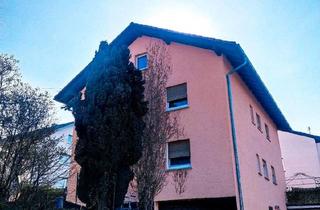 Haus kaufen in 76534 Baden-Baden, Baden-Baden - Ein wunderschönes Dreifamilienhaus mit Fernblick ins Rebland