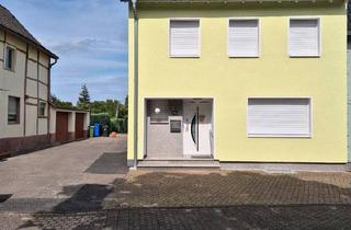 Haus kaufen in 52355 Düren, Düren - Reihenendhaus in Düren-Lendersdorf - 100 m² Wohnfläche, 5 Zimmer